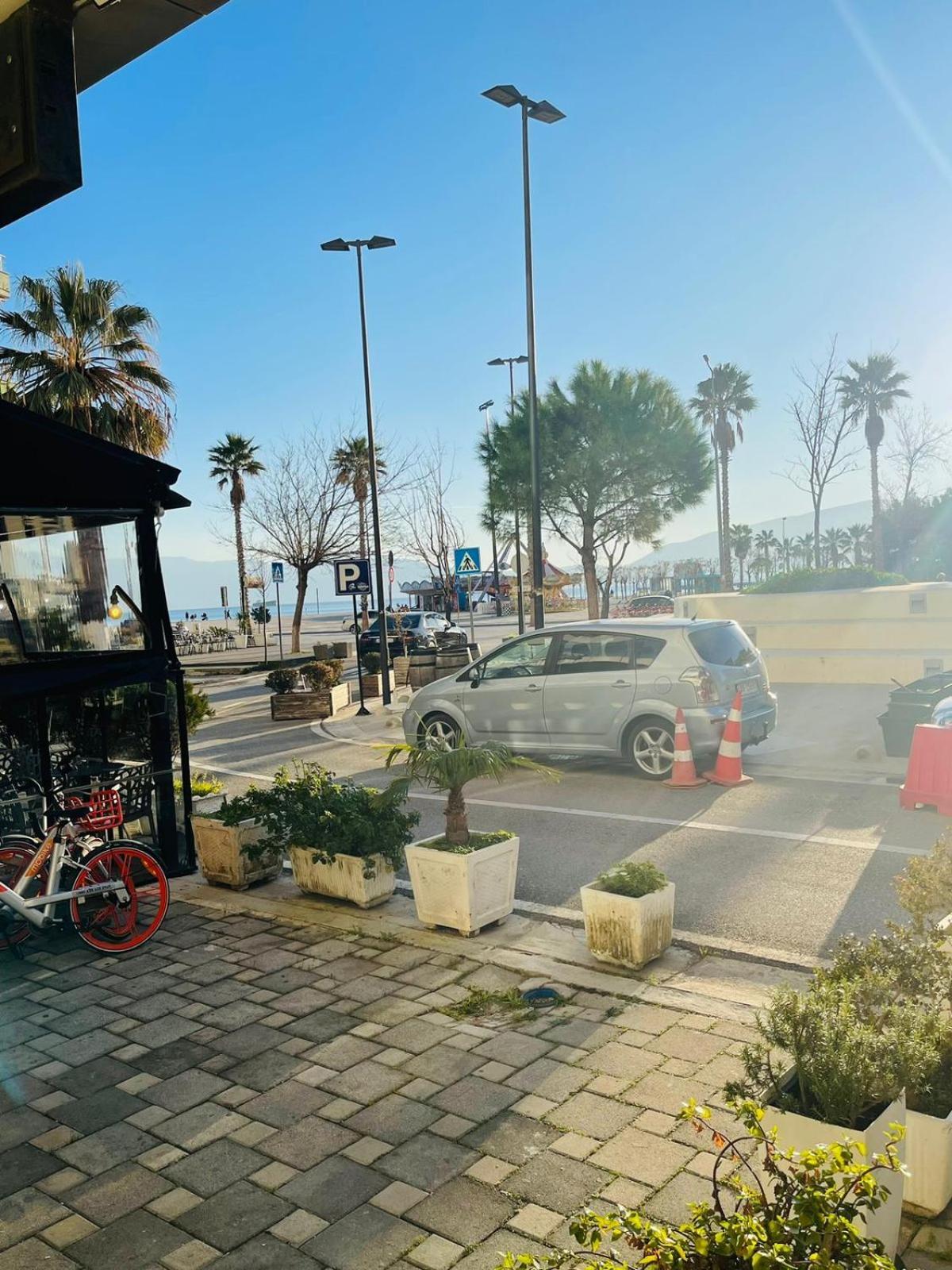 Fa_Holidays Vlorë Екстериор снимка