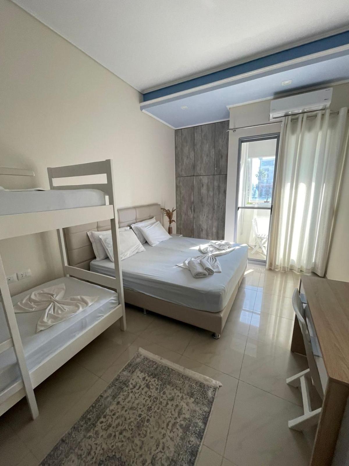 Fa_Holidays Vlorë Екстериор снимка